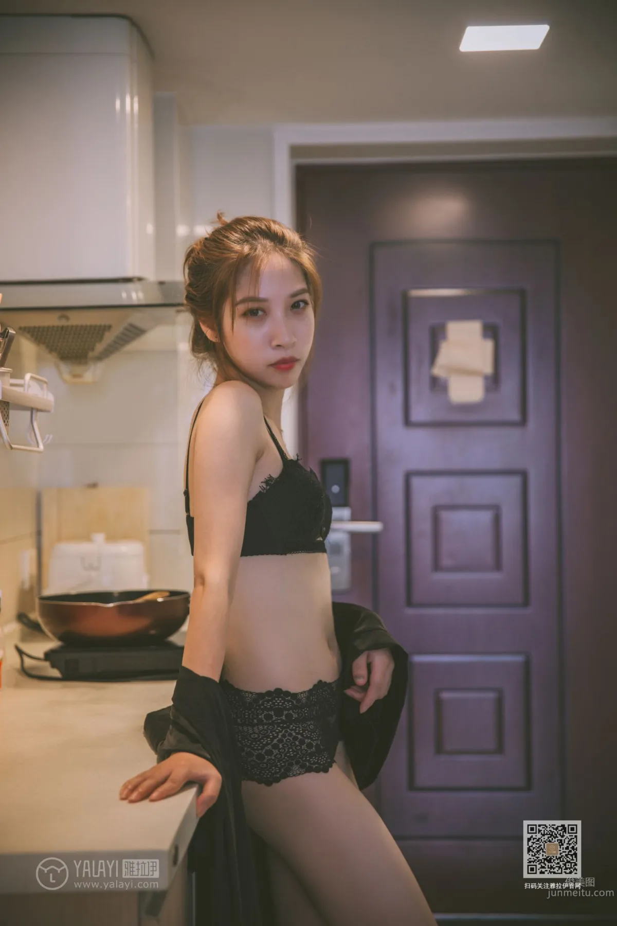 [YALAYI雅拉伊] 2019.09.30 Vol.416 白加黑 藍心 42