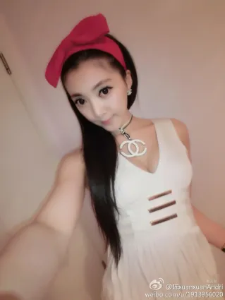 陳xuanxuan-氣質美女博客私房照精選