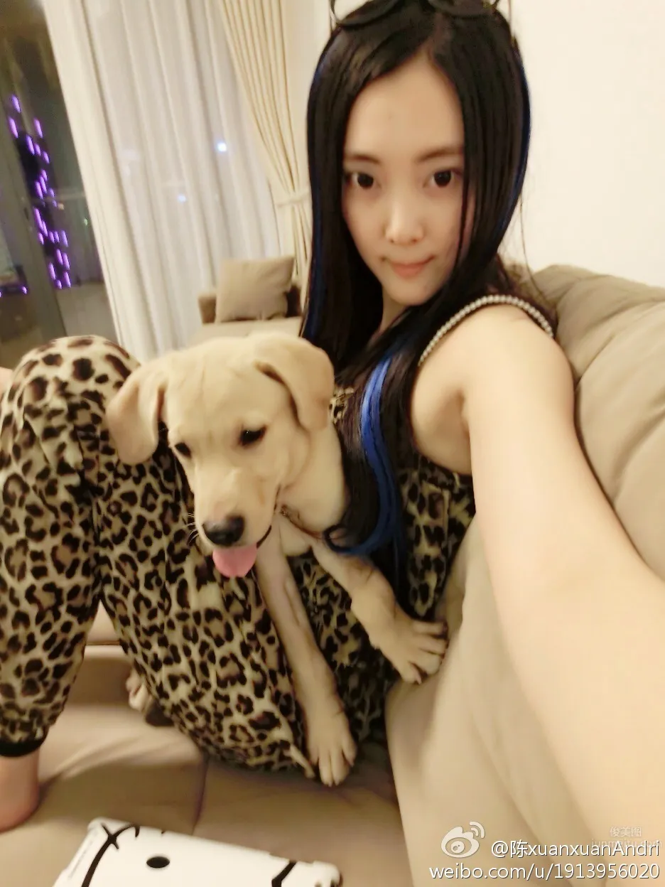 陳xuanxuan-氣質美女博客私房照精選 25