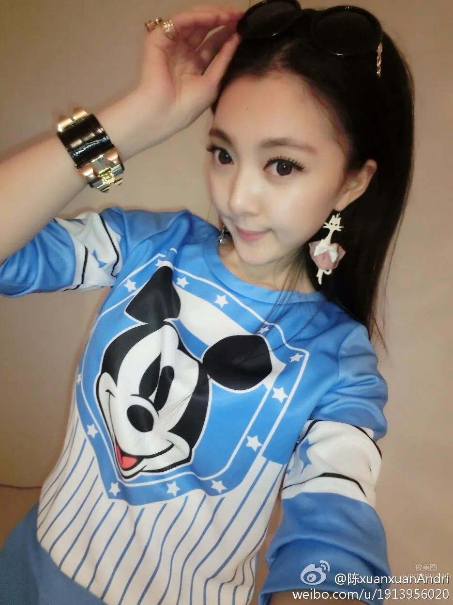陳xuanxuan-氣質美女博客私房照精選 8