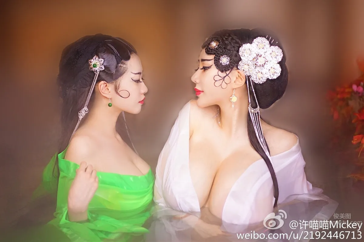 許喵喵Mickey-胸比臉還大的美女私房照 4