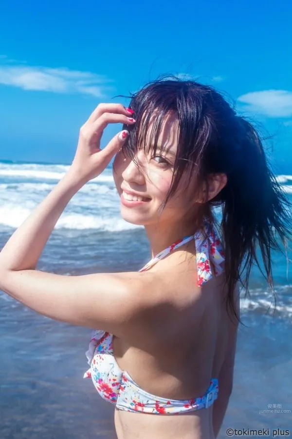 楠ろあ-[甜美天然呆]的制服高校妹 3