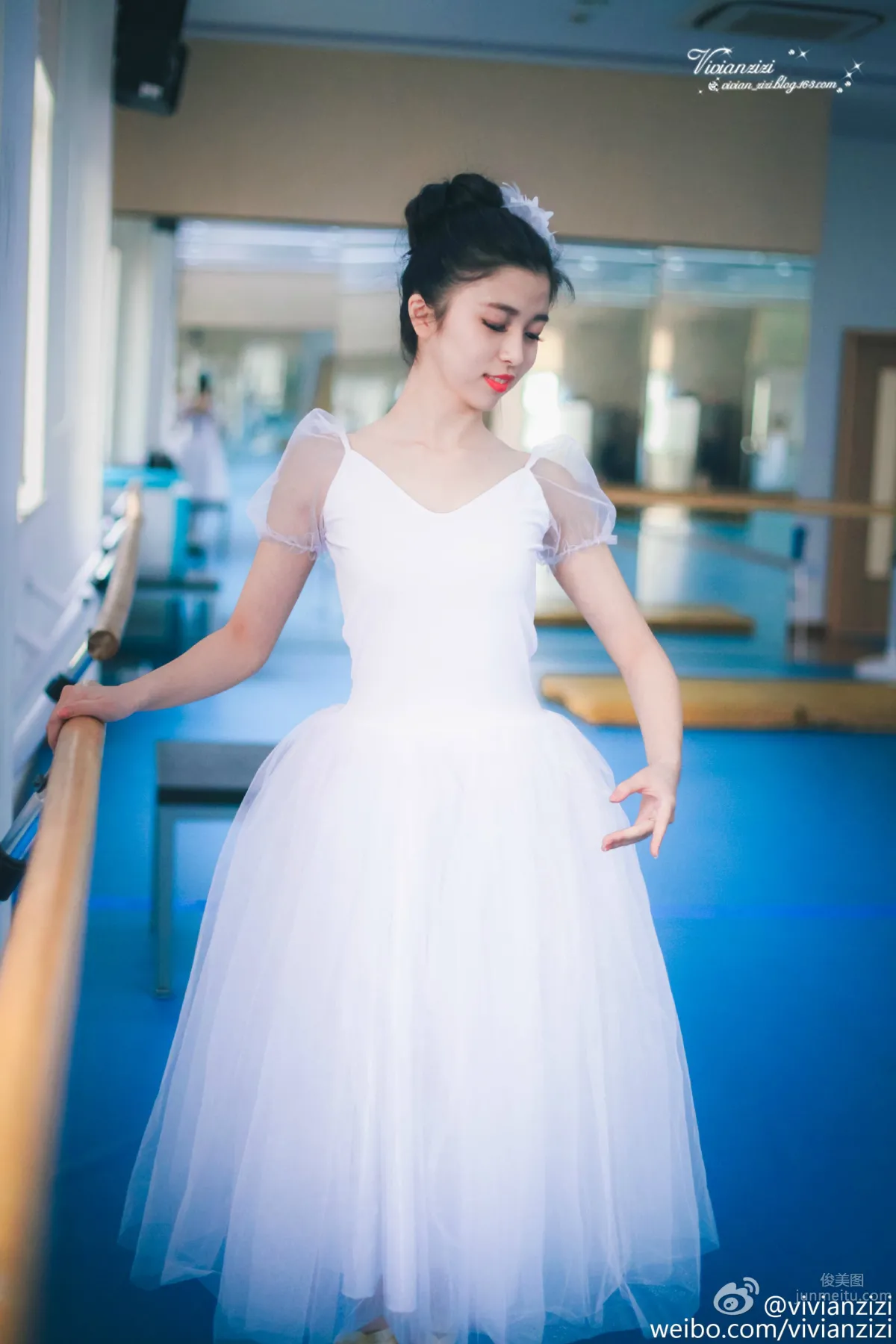 鄭淩莉-「廈門最美校服女」私房照 4