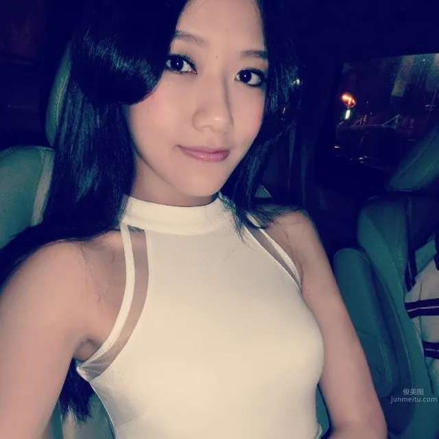 周巧韻-長發飄逸 妩媚朦胧美自拍照 7