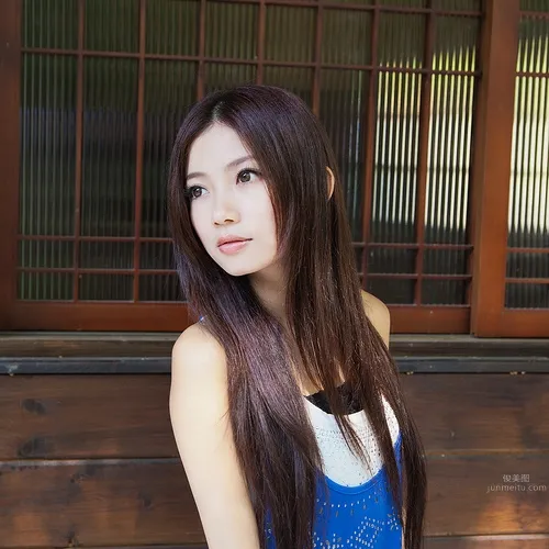 可艾(keai)- 嬌小型外拍正妹 19