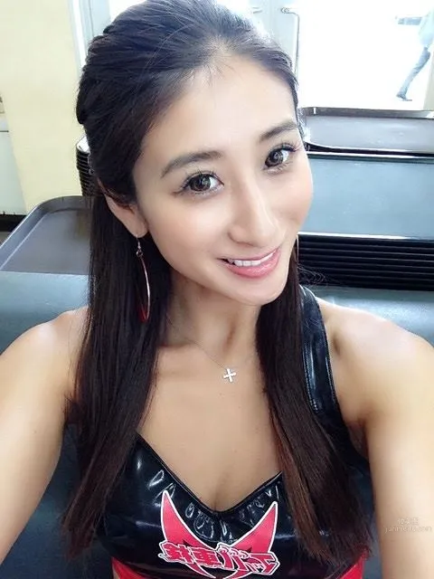 佐藤衣裡子- 禦姐的美臀誘惑 22