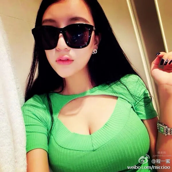 程一蜜- 身材超級好的内地正妹 8