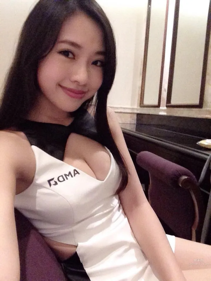 蔡昀潔(蔡昀潔)- 辣妹愛運動深邃事業線令人臉紅心跳 1