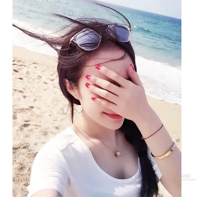 Misselvayy- 令人羨慕E奶翹臀白皙美腿正妹 36