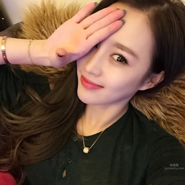 Misselvayy- 令人羨慕E奶翹臀白皙美腿正妹 9