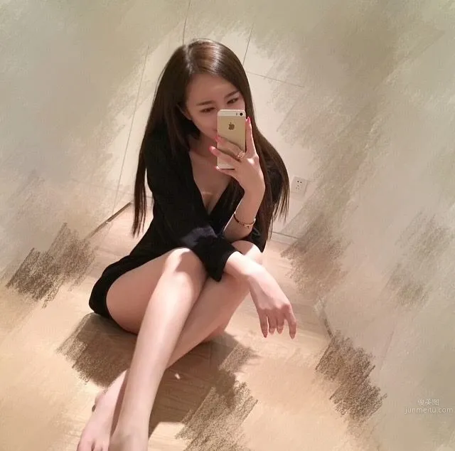 Misselvayy- 令人羨慕E奶翹臀白皙美腿正妹 32