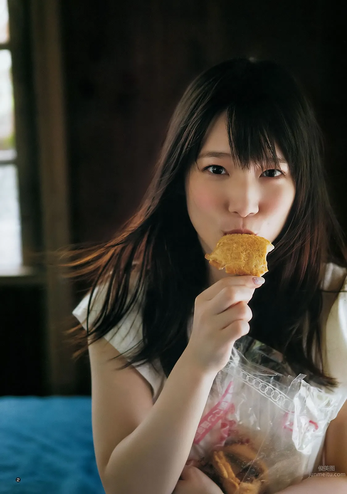 [Weekly Young Jump] 2015 No.01 02 笕美和子 滝口ひかり 本田翼 内田真禮 21