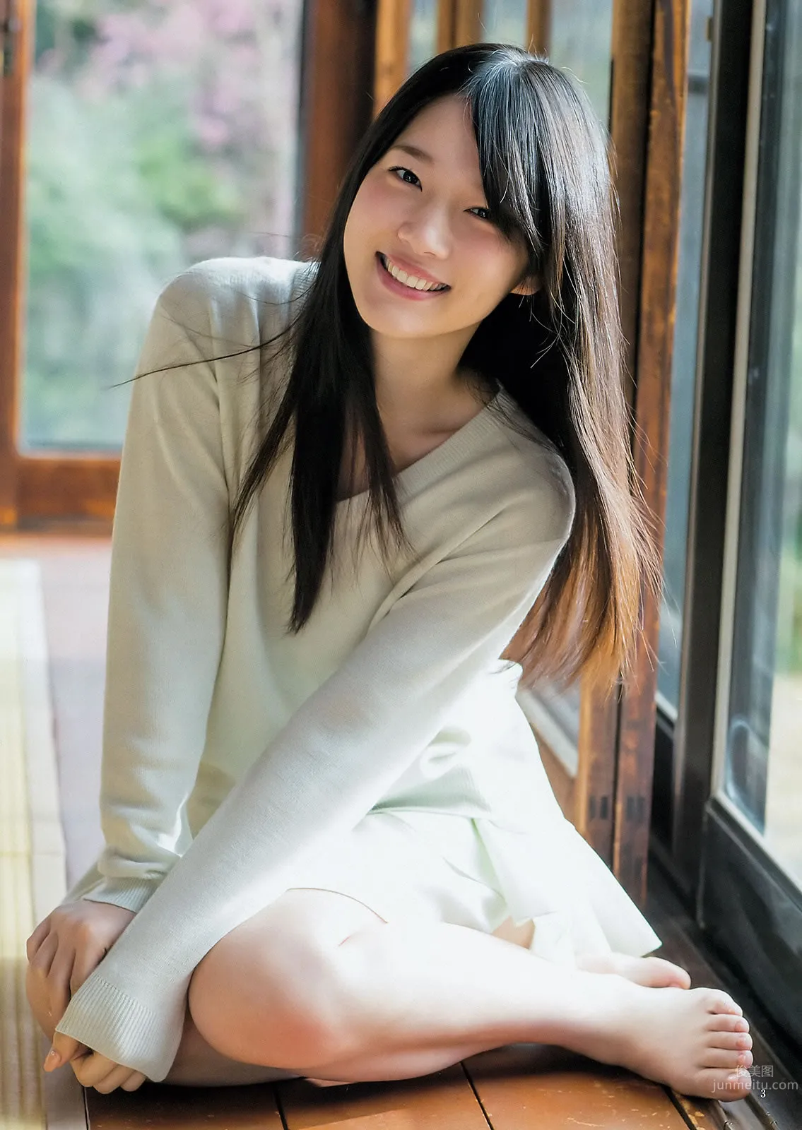 [Weekly Young Jump] 2015 No.20-22 柏木由纪 内田真礼 武田玲奈_6