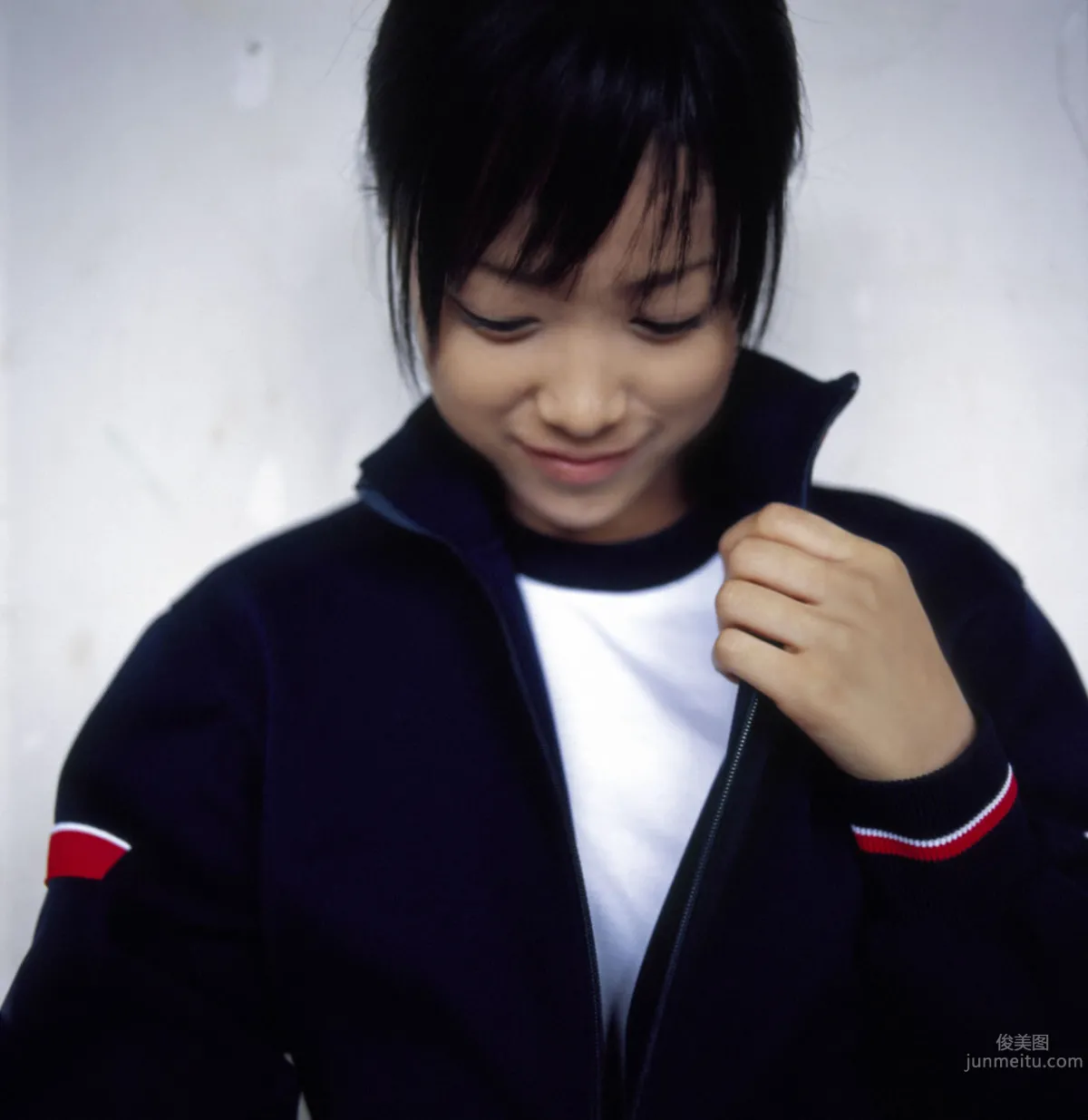 [Hello! Project Digital Books] No.17 Eri Kamei 亀井絵裡 22