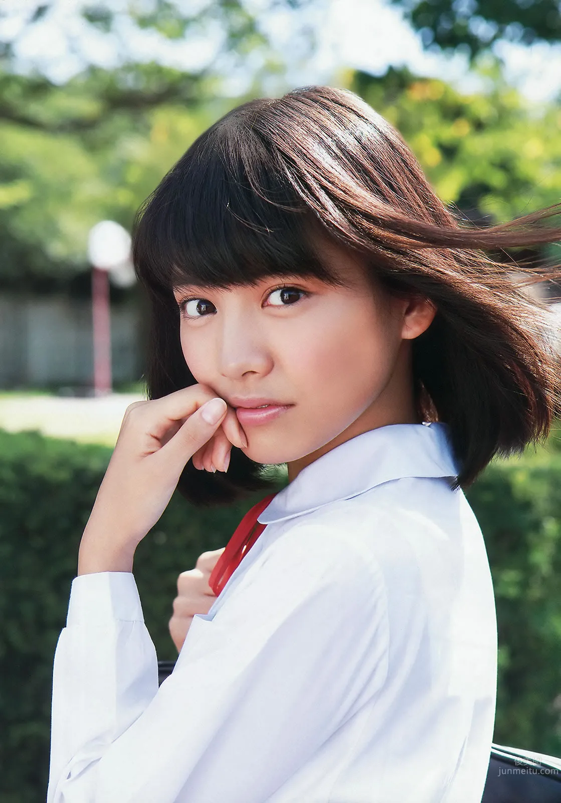 [Young Animal] 2014 No.21 22 筱崎愛 石川戀 仙石みなみ 佐藤ありさ 久松かおり 天木じゅん 澤田夏生 ゆうみ 20