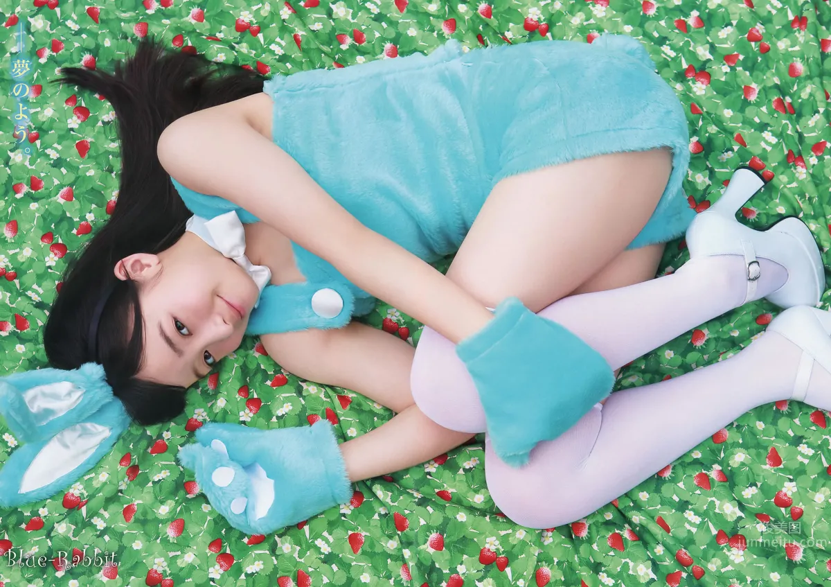 [Young Animal] 2014 No.15 16 橋本環奈 秋山美穂 松井珠理奈 二村春香 竹内舞 古畑奈和 松村香織 14