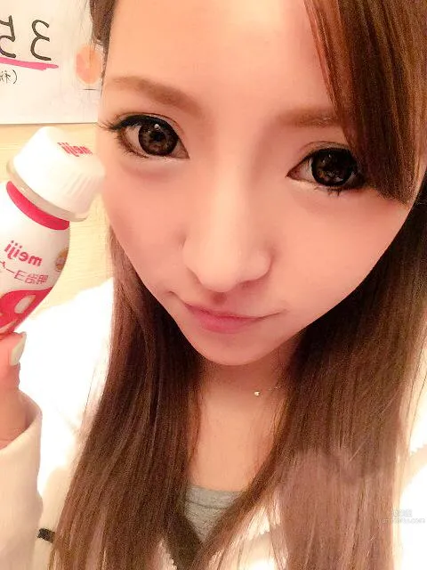 輝月杏梨(輝月あんり)- Twitter自拍照分享 5