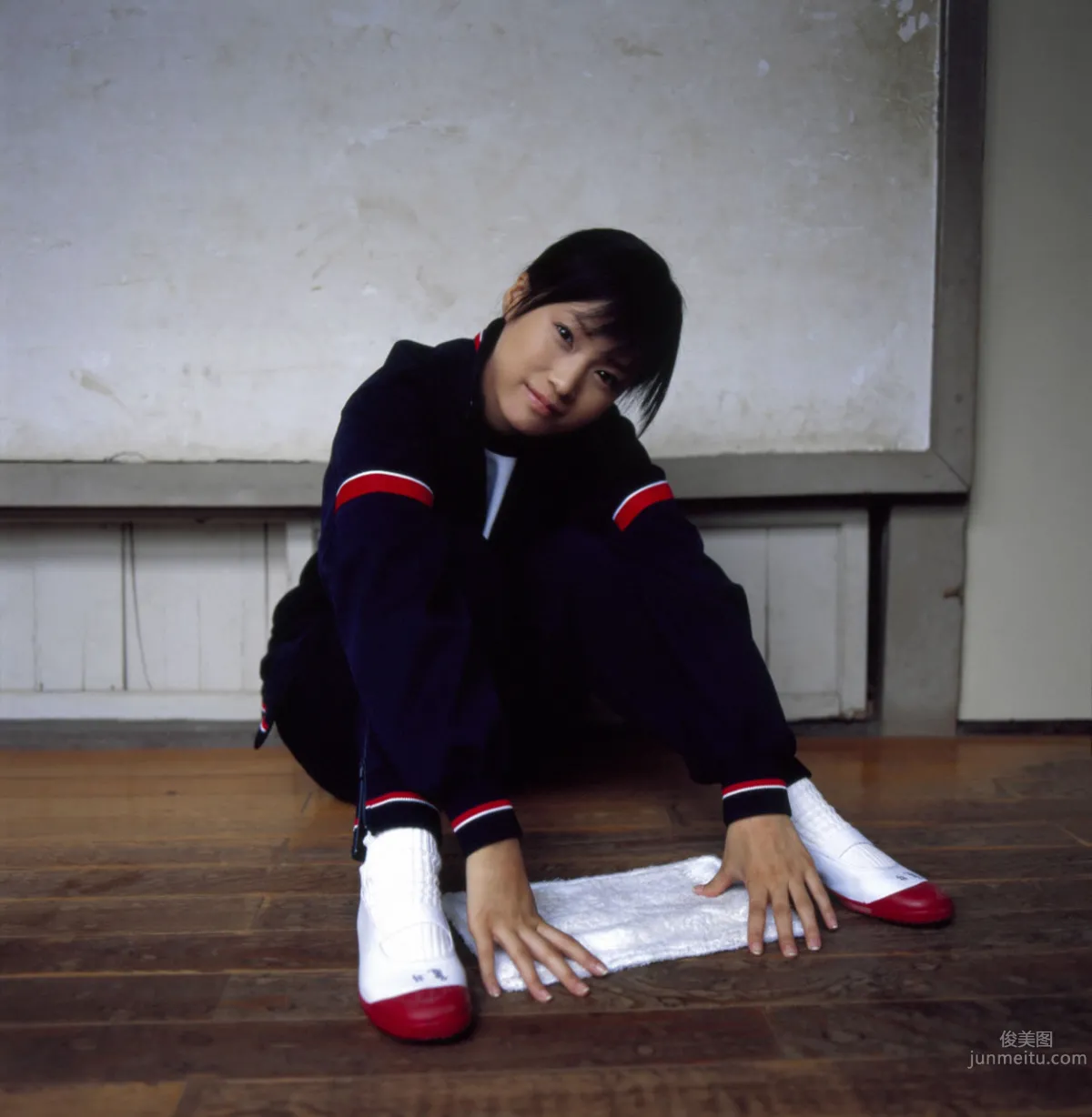 [Hello! Project Digital Books] No.17 Eri Kamei 亀井絵裡 38