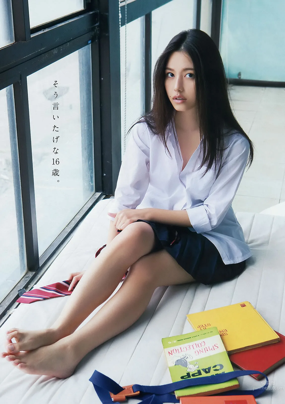 [Young Animal] 2015 No.01 02 筱崎愛 山田沙梨奈 松井玲奈 石田佳蓮 25