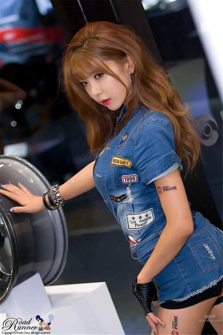 韓國人氣車模許允美首爾汽車沙龍寫真圖片 93