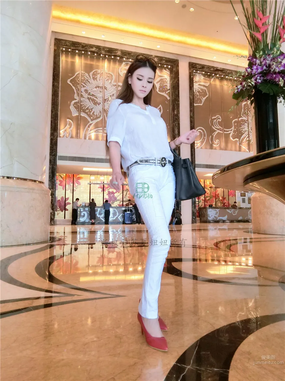 蘇夏妞妞- 網絡紅人微博性感自拍圖片 2