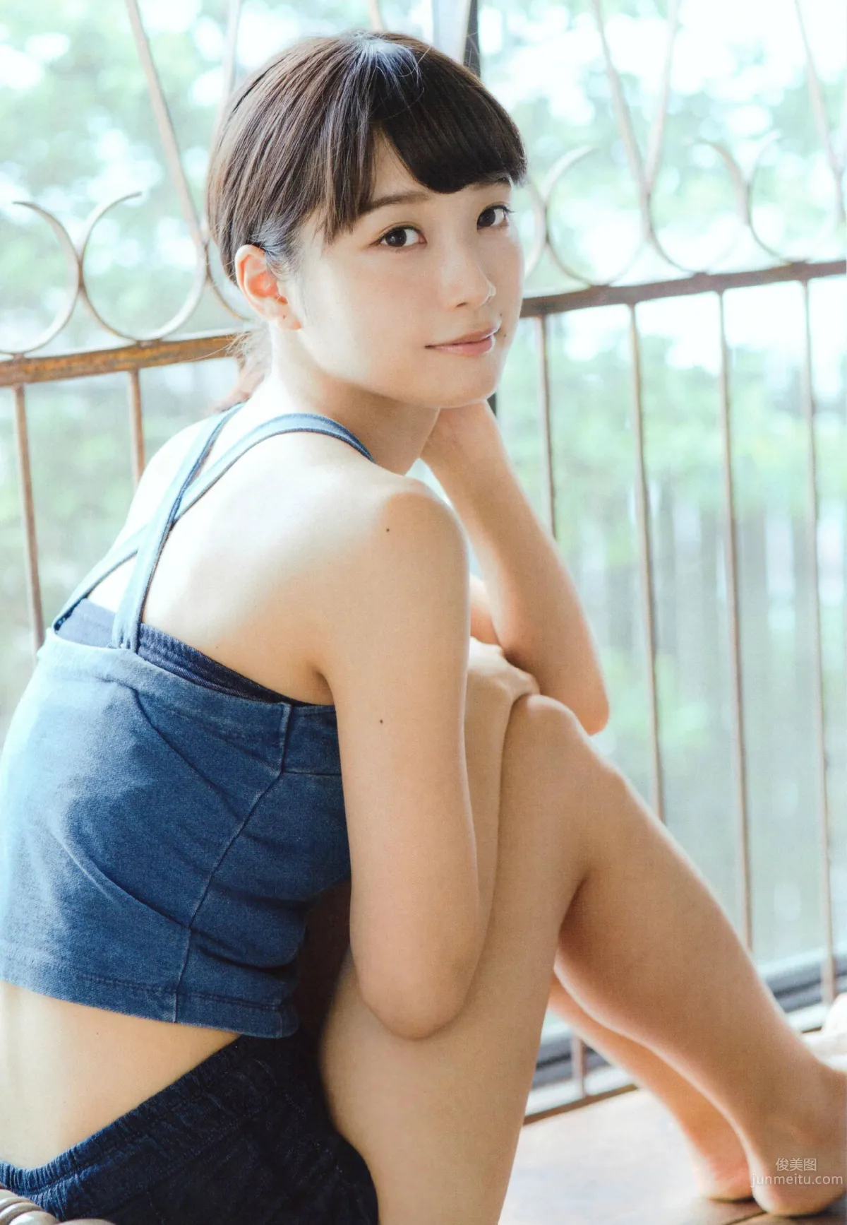 [UTB] 2015.05 西野七瀬 高柳明音 込山榛香 伊藤萬理華 鞘師裡保 鈴木愛理 岡井千聖 + 别冊付録 白石麻衣 中元日芽香 深川麻衣 和田まあやの 83