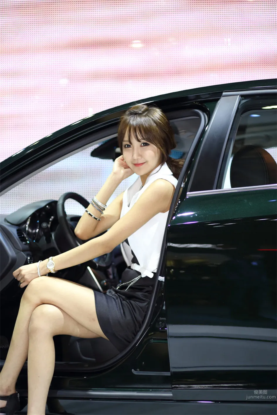2015韓國車展 靓麗車模趙曹晁 41