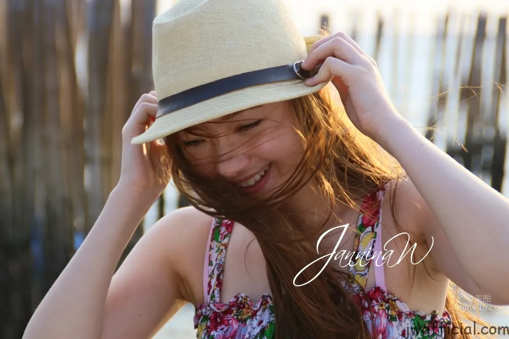 JanninaW(Jannine Parawie Weigel) 23