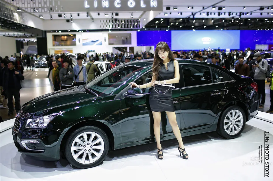 2015韓國車展 靓麗車模趙曹晁 7
