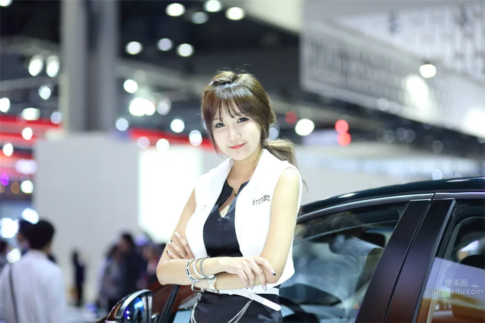 2015韓國車展 靓麗車模趙曹晁 34
