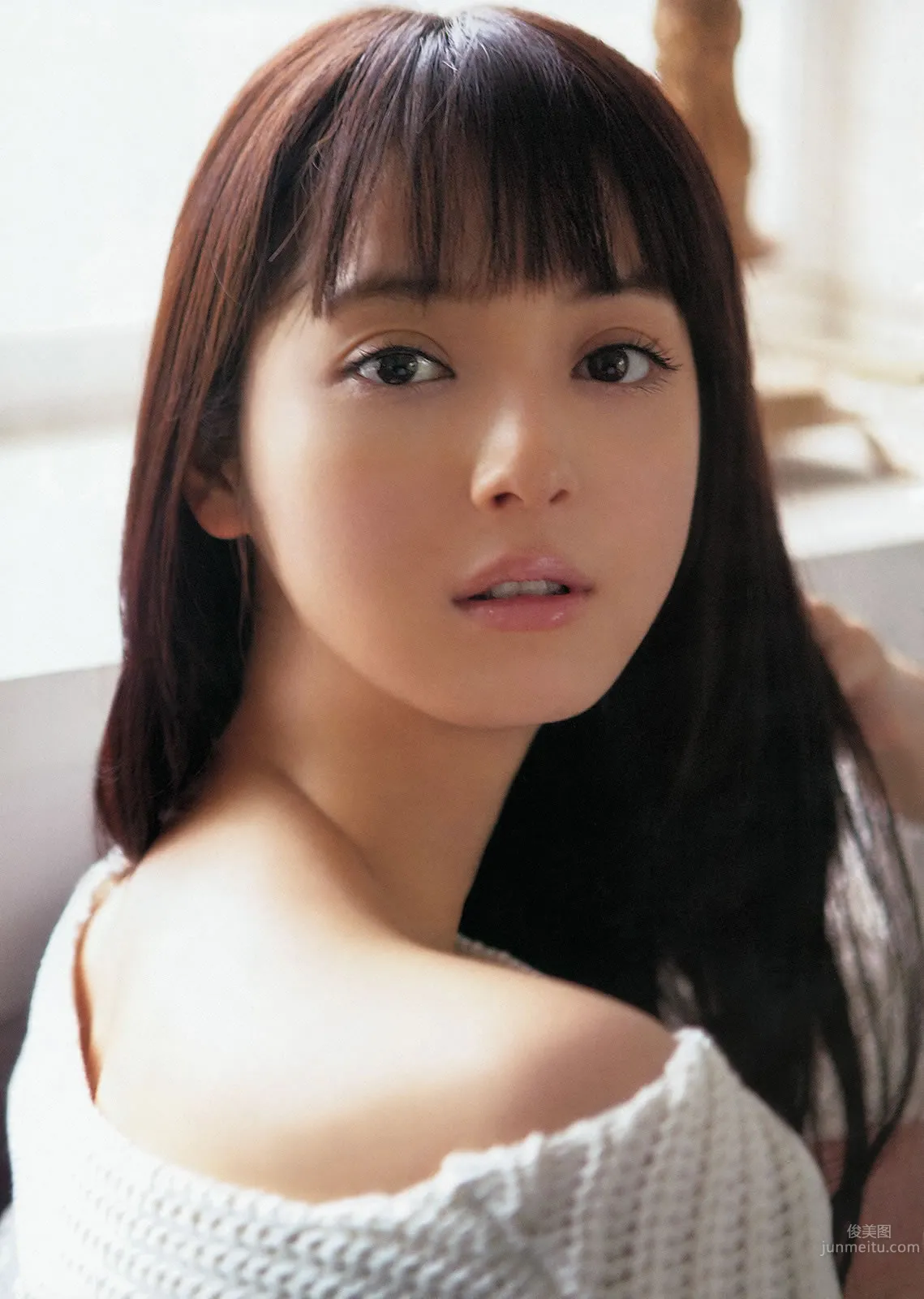 [Weekly Big Comic Spirits] 2013 No.48-52 佐々木希 山本彩 上枝恵美加 釈由美子 松岡茉優_15