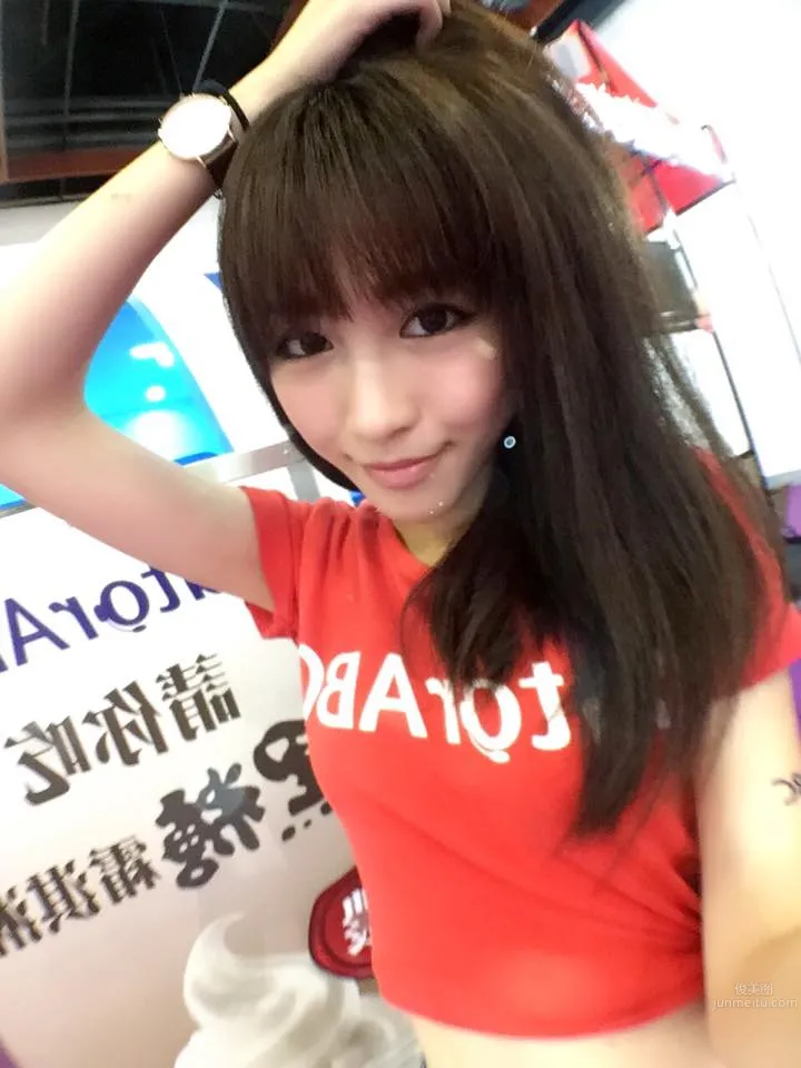 芬芬(張偉芬)- 超甜正妹睡前性感自拍 24