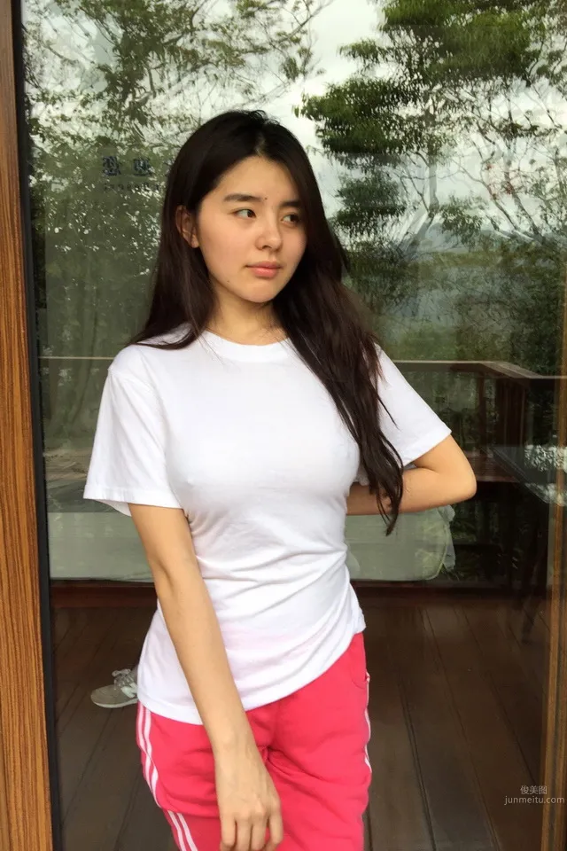 趙惟依- 擁有娜美般的身材～ 13