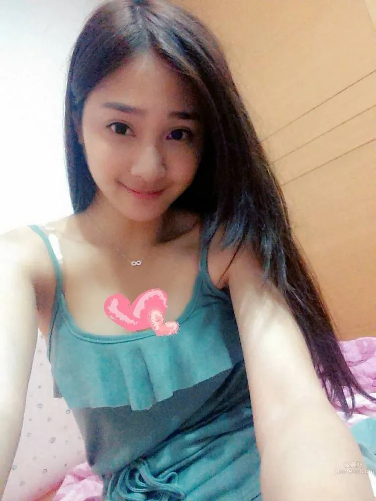 邱子芯- 甜美正妹的陽光笑容讓人融化惹 14