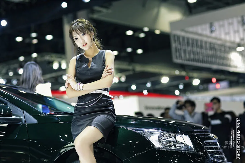 2015韓國車展 靓麗車模趙曹晁 10