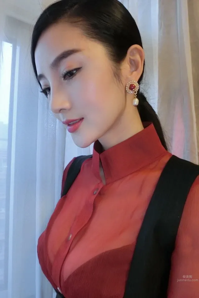 章佳怡- 新一代性感車模小天後 52