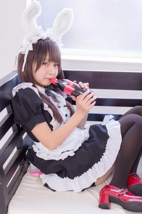 あんにゅい豆腐- 迷人的小恶魔系制服打扮超cute_8