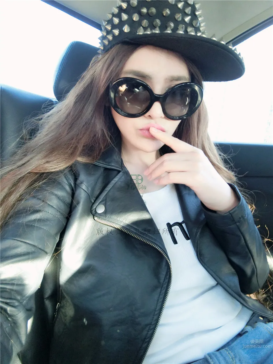 蘇夏妞妞- 網絡紅人微博性感自拍圖片 20