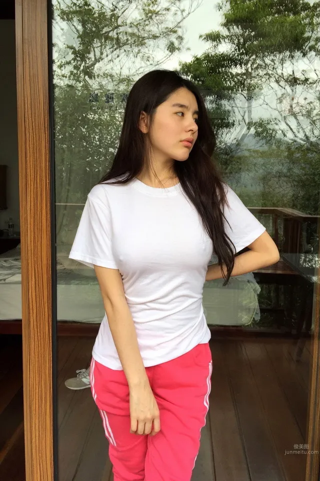 趙惟依- 擁有娜美般的身材～ 12