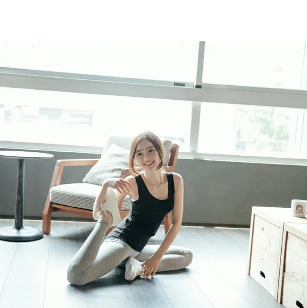 Hana Lin- 娃娃臉正妹可愛的外表有著驚人美胸 12