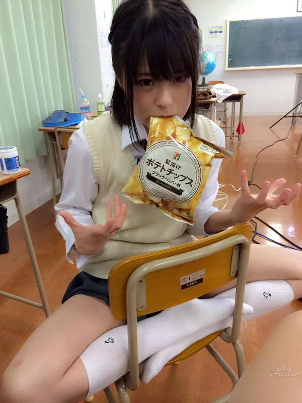 彩城優裡菜(彩城ゆりな)- 可愛私房照 15