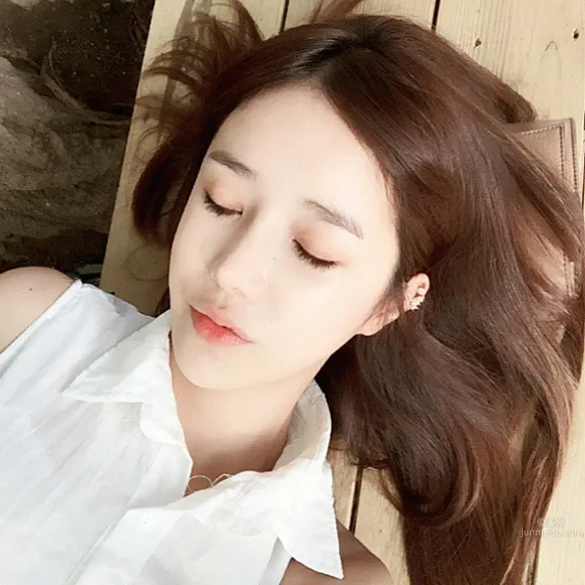 李秀彬(이수빈)- 夢幻身材圖片集 6