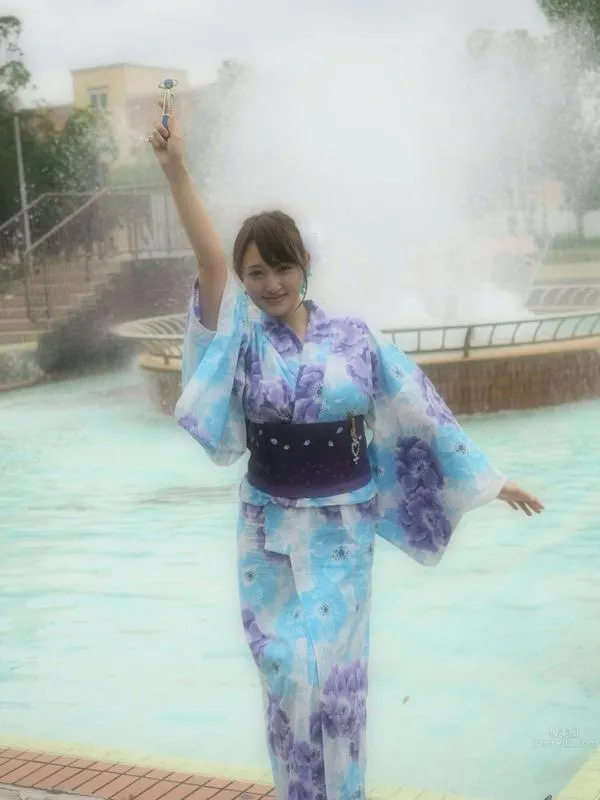 今井美空(中山理莉)- 俏皮美豔私房照 5