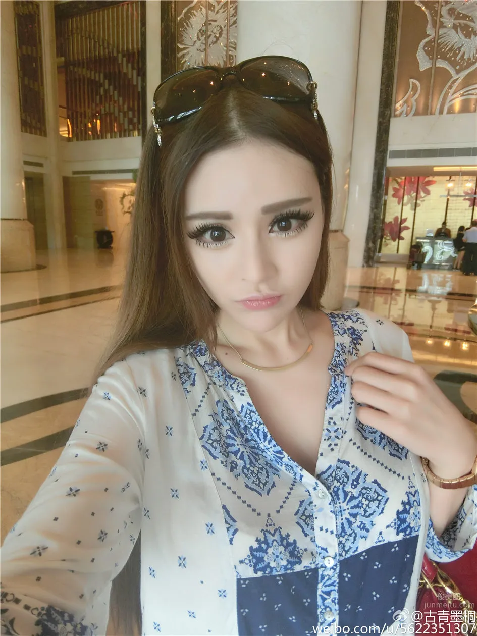 蘇夏妞妞- 性感美女微博工作自拍圖集 19