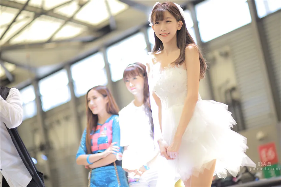 陳潇- 性感美女CJ2015絕色美照 25