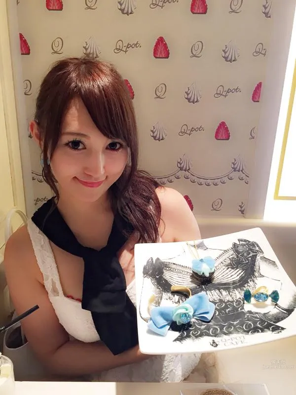 今井美空(中山理莉)- 俏皮美豔私房照 16