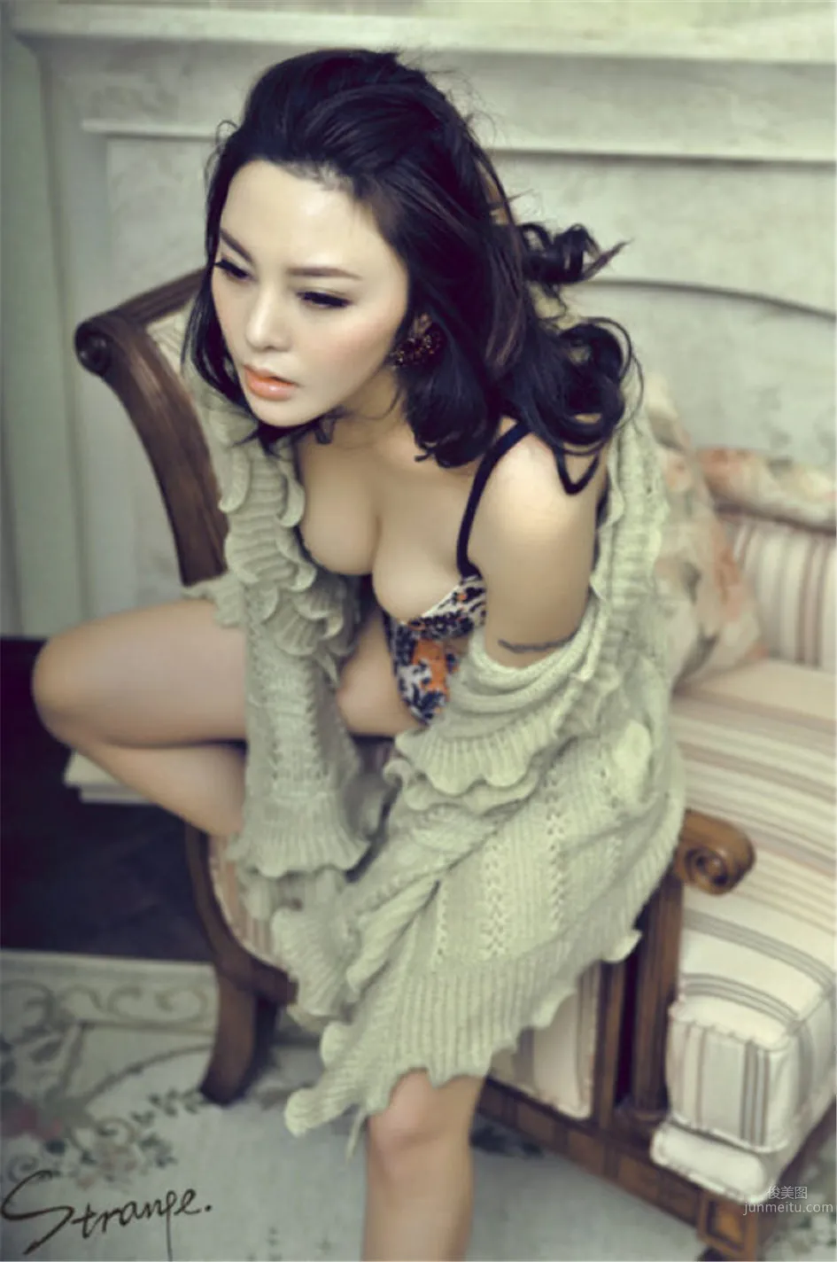 馮雨芝- 長腿美女性感藝術照 32