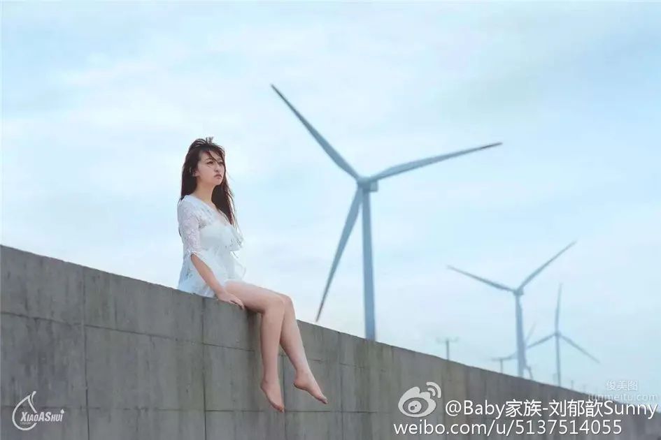 劉郁歆- 電眼美女唯美藝術自拍圖片 8