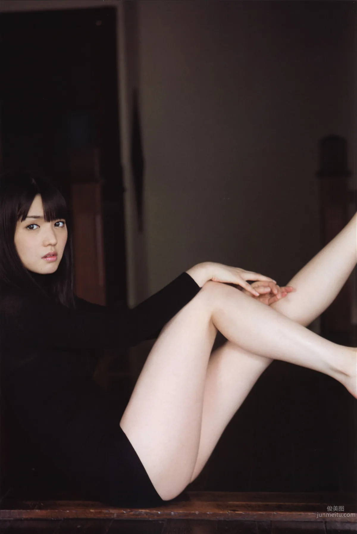 道重さゆみ- 『 Blue Rose 』写真集_56