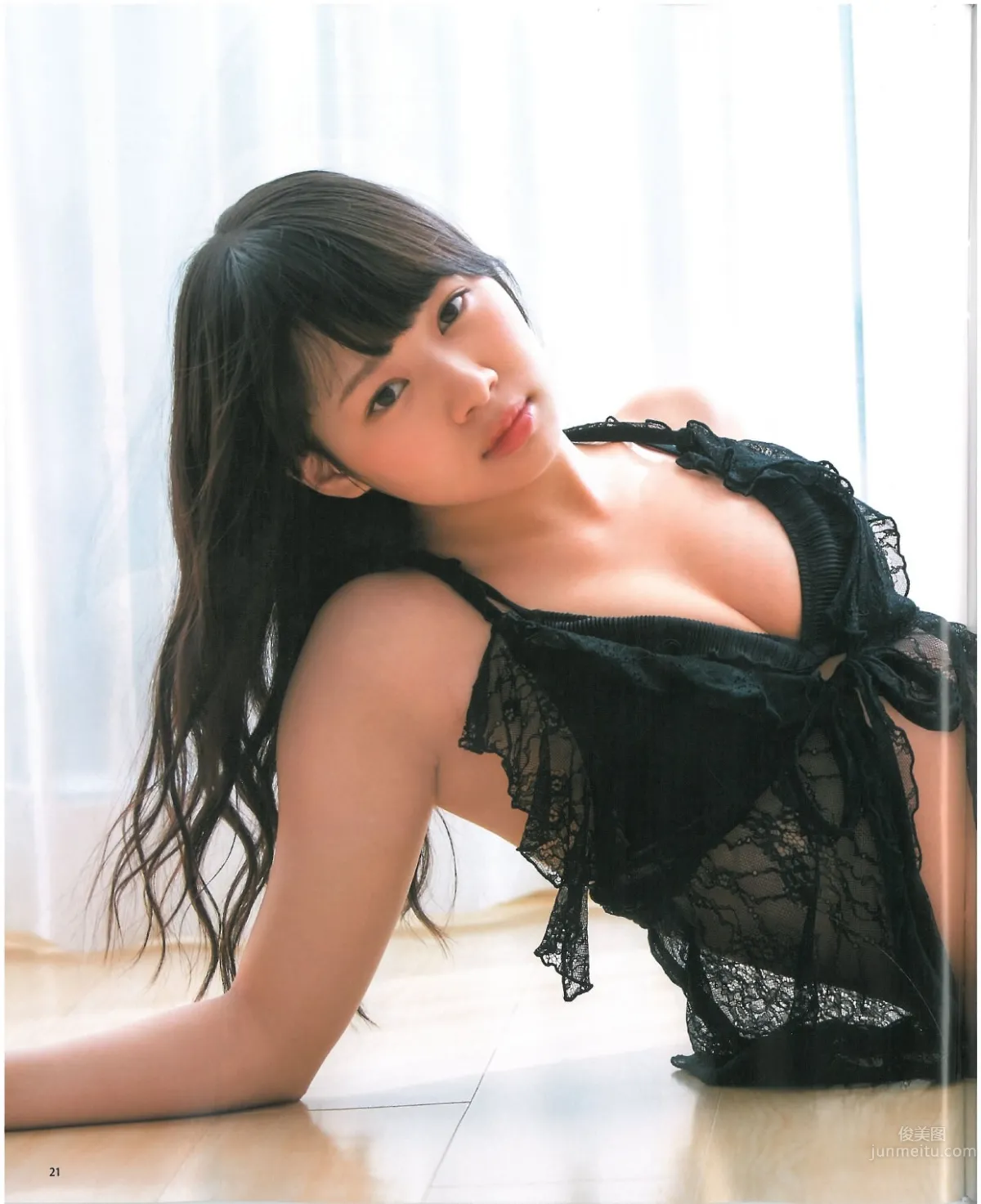 [Bomb Magazine] 2013 No.07 渡邊美優紀 山本彩 山田菜菜 17